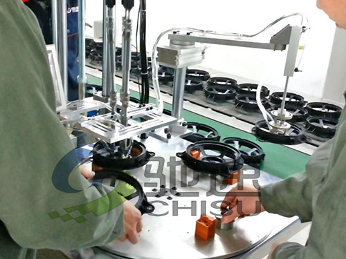 喇叭自動鎖螺絲機(jī)