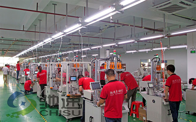 自動鎖螺絲機(jī)組裝車間