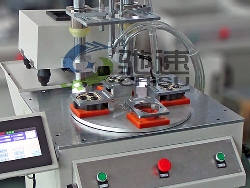 水泵密封圈鎖螺絲機(jī)-3軸轉(zhuǎn)臺(tái)式